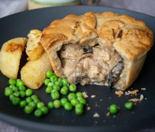 Mud Premium Chicken & Mushroom Pie 270gm (Retail) TO ORDER ONLY